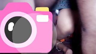 Valentine Day per bhabhi se milne gaya bhabhi nagi bed per pdi the mene unhe godi bna ker khoob choda