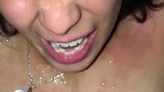 branlette finie sur le visage