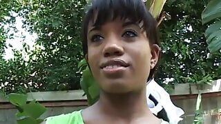 Guy creams ebony babe’s face after getting dick sucked and fucked