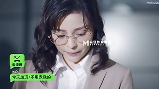 Mature asian big-breasted female boss, passionate sex with young subordinates