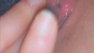 my 18 year old big tits and pussy hd