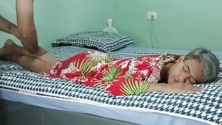 My perverted stepmother is exhausted and I give her a massage with a delicious fuck