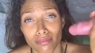 Emanuelle Noire Swallow 1