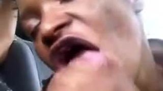 Smoker gives excellent gumjob