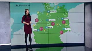 Susanne – German Girl – Nylon